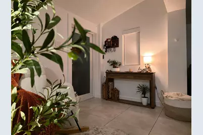 1740 NE 181st St, North Miami Beach, FL 33162 - Photo 5