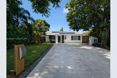 1740 NE 181st St, North Miami Beach, FL 33162 - Photo 3