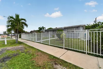 12015 SW 188 St, Miami, FL 33177 - Photo 3