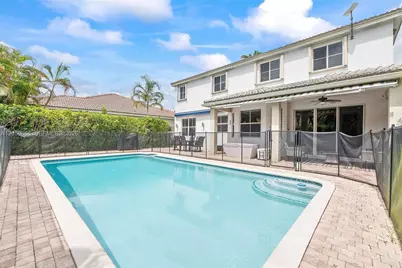 4389 Laurel Ridge Cir, Weston, FL 33331 - Photo 53