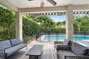 4389 Laurel Ridge Cir, Weston, FL 33331 - Photo 47