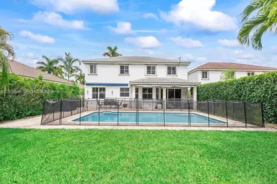 4389 Laurel Ridge Cir, Weston, FL 33331 - Photo 51