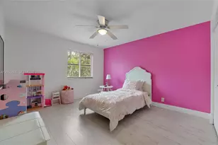 4389 Laurel Ridge Cir, Weston, FL 33331 - Photo 27