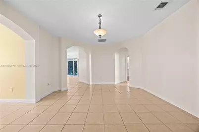 10770 SW 245th St #10770, Homestead, FL 33032 - Photo 9