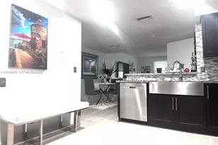 1543 Barcelona Way, Weston, FL 33327 - Photo 3