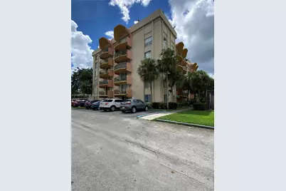 9350 Fontainebleau Blvd #602, Miami, FL 33172 - Photo 1