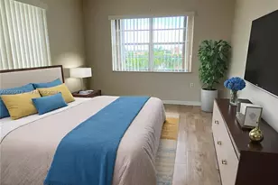 9350 Fontainebleau Blvd, Miami, FL 33172 - Photo 19