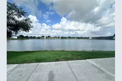 212 Lake Pointe Dr #107, Oakland Park, FL 33309 - Photo 11
