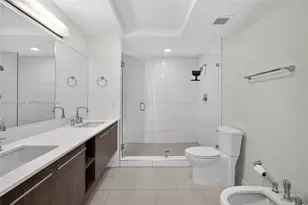 7751 NW 107th Ave, Doral, FL 33178 - Photo 27