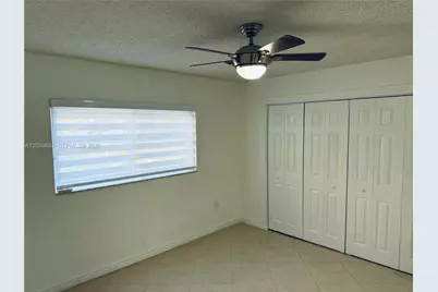 1100 W 35th St #8, Hialeah, FL 33012 - Photo 19