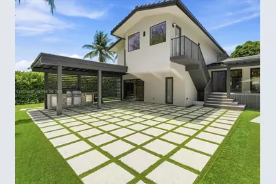 20001 NE 25th Ave, Miami, FL 33180 - Photo 85