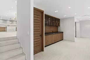 20001 NE 25th Ave, Miami, FL 33180 - Photo 55