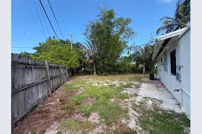 929 SW 10th Ave #0, Delray Beach, FL 33444 - Photo 15