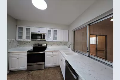 5821 NW 12th Ct, Sunrise, FL 33313 - Photo 21