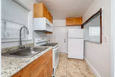9050 NW 31st Ave #3, Miami, FL 33147 - Photo 11