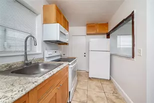 9050 NW 31st Ave, Miami, FL 33147 - Photo 11