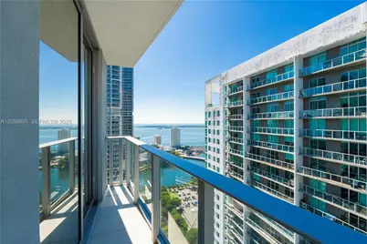 77 SE 5th St #3914, Miami, FL 33131 - Photo 5