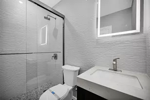 2451 Brickell Ave, Miami, FL 33129 - Photo 25