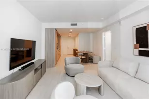 77 SE 5th St, Miami, FL 33131 - Photo 1