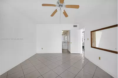 18555 NE 14th Ave #502, Miami, FL 33179 - Photo 21