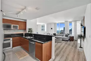 244 Biscayne Blvd, Miami, FL 33132 - Photo 3