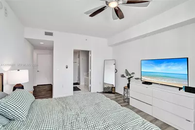 244 Biscayne Blvd #3409, Miami, FL 33132 - Photo 21