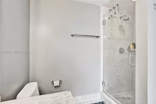 244 Biscayne Blvd, Miami, FL 33132 - Photo 39