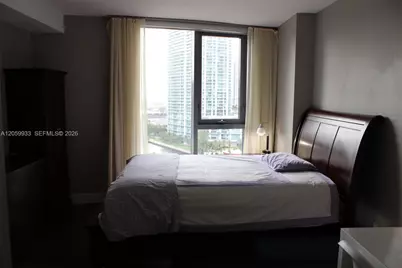 31 SE 6th St #1801, Miami, FL 33131 - Photo 13