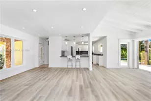 330 Coconut Isle Dr, Fort Lauderdale, FL 33301 - Photo 11