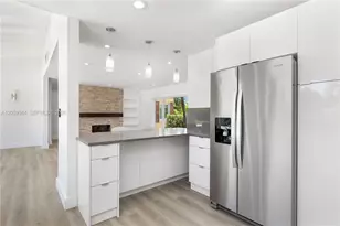 330 Coconut Isle Dr, Fort Lauderdale, FL 33301 - Photo 19