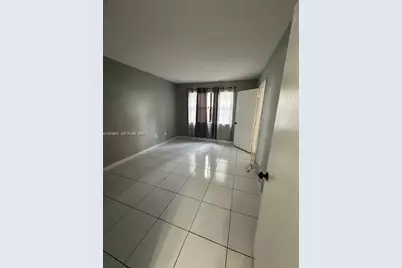 20800 NE 8th Ct #105-17, Miami, FL 33179 - Photo 9
