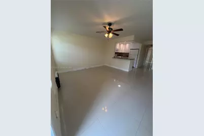 421 Tilford T #421, Deerfield Beach, FL 33442 - Photo 3