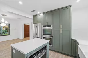 110 N 16th Ave, Hollywood, FL 33020 - Photo 7
