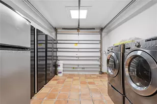 110 N 16th Ave, Hollywood, FL 33020 - Photo 15