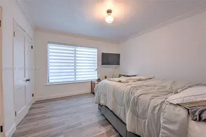 110 N 16th Ave, Hollywood, FL 33020 - Photo 9