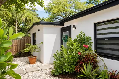 1415 SW 27th Ct, Fort Lauderdale, FL 33315 - Photo 3
