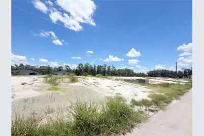 1946 Victor Ln, Lehigh Acres, FL 33972 - Photo 5