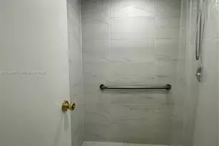 8990 SW 24th St, Miami, FL 33165 - Photo 9