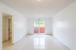 8990 SW 24th St, Miami, FL 33165 - Photo 3