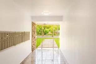 8990 SW 24th St, Miami, FL 33165 - Photo 13