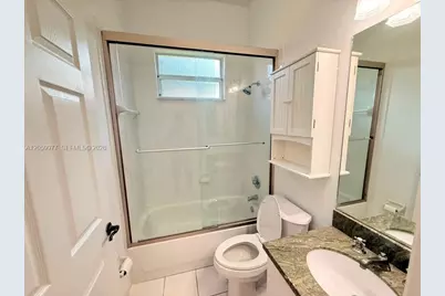 420 SE 23rd Ln #420, Homestead, FL 33033 - Photo 13