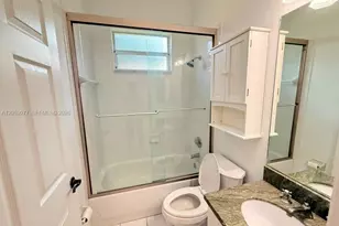 420 SE 23rd Ln, Homestead, FL 33033 - Photo 13