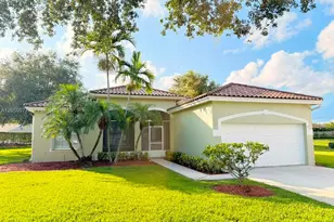 420 SE 23rd Ln, Homestead, FL 33033 - Photo 1