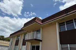 5501 SW 77th Ct, Miami, FL 33155 - Photo 3