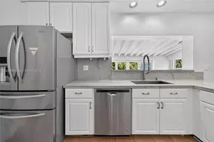 12935 SW 81st Ave, Pinecrest, FL 33156 - Photo 17