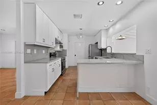 12935 SW 81st Ave, Pinecrest, FL 33156 - Photo 13