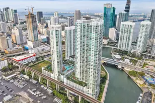 92 SW 3rd St, Miami, FL 33130 - Photo 35