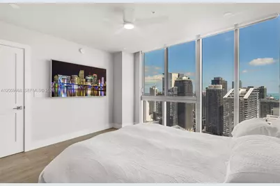 92 SW 3rd St #5204, Miami, FL 33130 - Photo 13