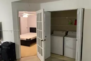 2926 S University Dr, Davie, FL 33328 - Photo 17