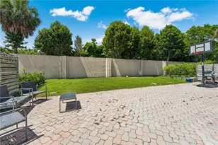 10865 NW 73rd Terrace, Doral, FL 33178 - Photo 37